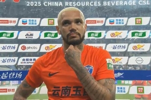 星空体育app官方下载-恩里克：对球队来说在困难时期拿到胜利非常重要，我们是个整体