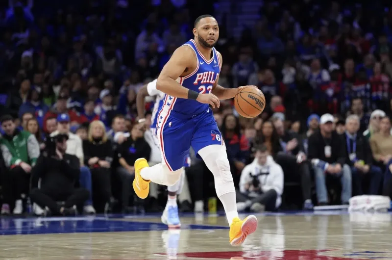 星空体育app官方网站-Scotto：灰熊已经裁掉埃里克-戈登