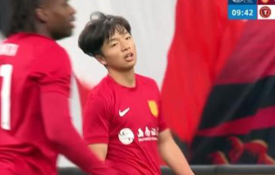 星空体育app下载-李镇全：保持这种积极性，希望在川渝德比也能取得一个好结果